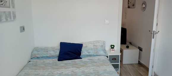 Apartamento de 2 dormitorios en Torrevieja, Spain No. 180279 4