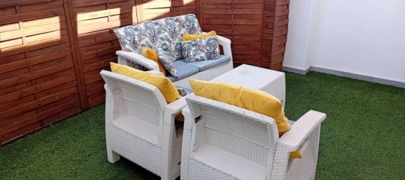 Apartamento de 2 dormitorios en Torrevieja, Spain No. 180279 2