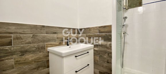 2 Schlafzimmer Wohnung in Courbevoie, France, Nr. 178496 7