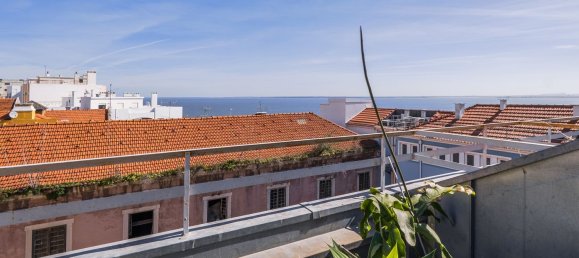 2 bedrooms Penthouse in Lisbon, Portugal No. 96654 5