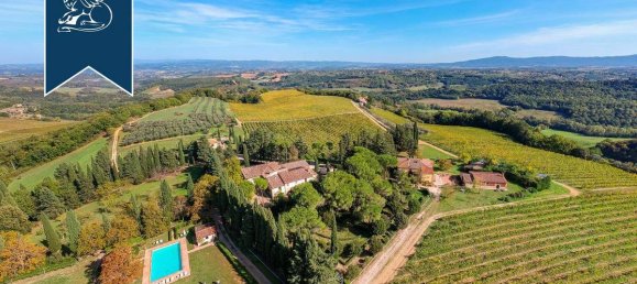 35 bedrooms House in San Gimignano, Italy No. 53067 5