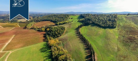 35 bedrooms House in San Gimignano, Italy No. 53067 11