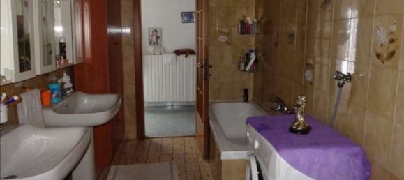 3غرفة منزل في Limbiate, Italy رقم 178312 18