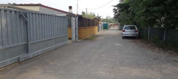 3غرفة منزل في Limbiate, Italy رقم 178312 5