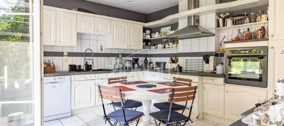 4 bedrooms House in Vannes, France No. 192797 28