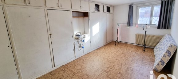 295m² Commercial property in Bauvin, France No. 252956 7