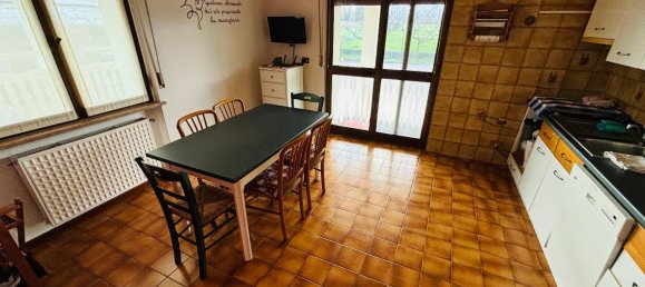 6 rooms House in Udine, Italy No. 107258 4