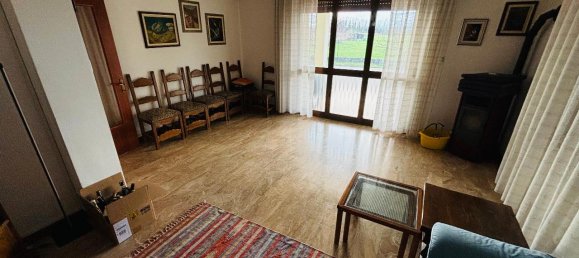 6 rooms House in Udine, Italy No. 107258 5