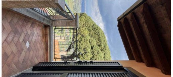 3 bedrooms Apartment in Monte Porzio Catone, Italy No. 15212 9