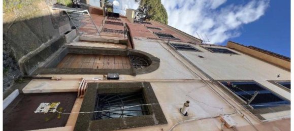 3 bedrooms Apartment in Monte Porzio Catone, Italy No. 15212 15