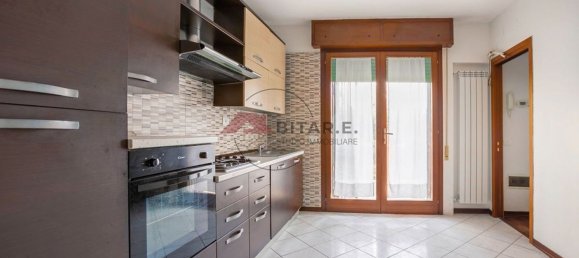 2 bedrooms Apartment in Mairano, Italy No. 335561 10