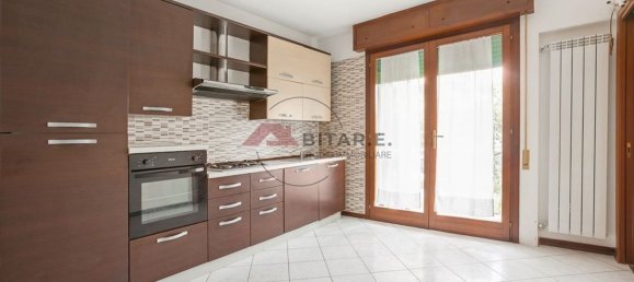 2 bedrooms Apartment in Mairano, Italy No. 335561 12