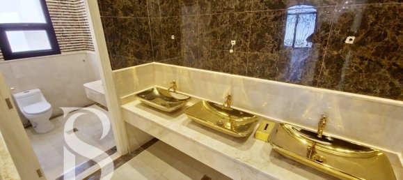 6 غرف نوم فيلا في Al Aweer, UAE رقم 15242 18