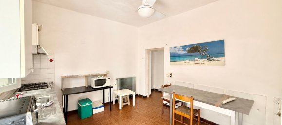5 rooms House in Viareggio, Italy No. 284003 10