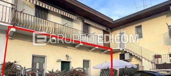 2 chambres Appartement à Cardano al Campo, Italy No. 261089 2