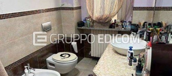 2 chambres Appartement à Cardano al Campo, Italy No. 261089 8