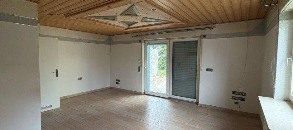 9 rooms Townhouse in Bamberg, Germany No. 260526 2