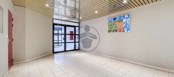 1 bedroom Apartment in Saint-Quentin, France No. 73246 6