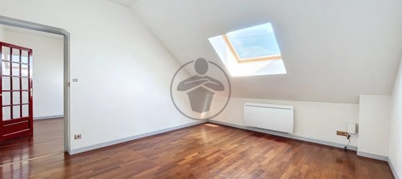 1 bedroom Apartment in Saint-Quentin, France No. 73246 3