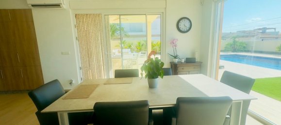 4 bedrooms Villa in Torrevieja, Spain No. 170289 4