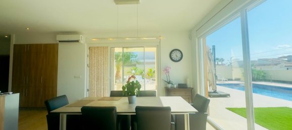 4 bedrooms Villa in Torrevieja, Spain No. 170289 3