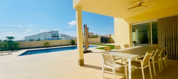 4 bedrooms Villa in Torrevieja, Spain No. 170289 32