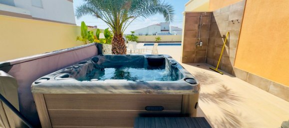 4 bedrooms Villa in Torrevieja, Spain No. 170289 35