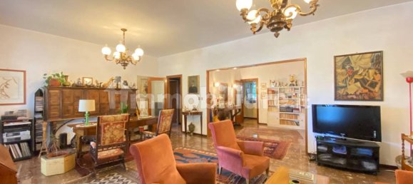 4 bedrooms Apartment in Rome, Italy No. 313415 15