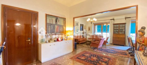 4 bedrooms Apartment in Rome, Italy No. 313415 11