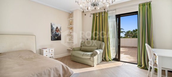 6 bedrooms Villa in Marbella, Spain No. 98931 28