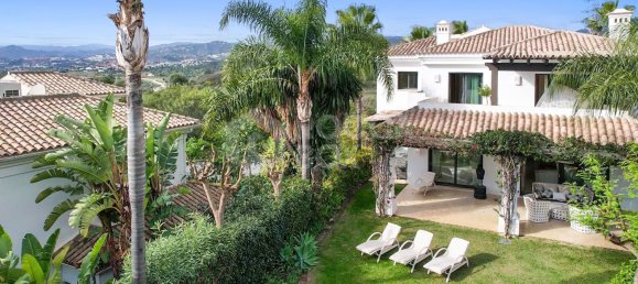 6 bedrooms Villa in Marbella, Spain No. 98931 12