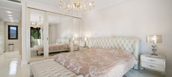 6 bedrooms Villa in Marbella, Spain No. 98931 40