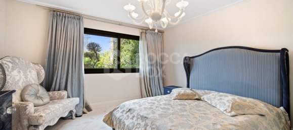 6 bedrooms Villa in Marbella, Spain No. 98931 9
