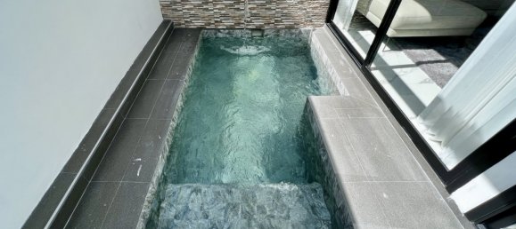 4 bedrooms Bungalow in Pattaya, Thailand No. 20140 14