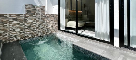 4 bedrooms Bungalow in Pattaya, Thailand No. 20140 15