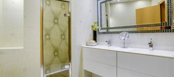 4 chambres Appartement à Paris, France No. 174045 9