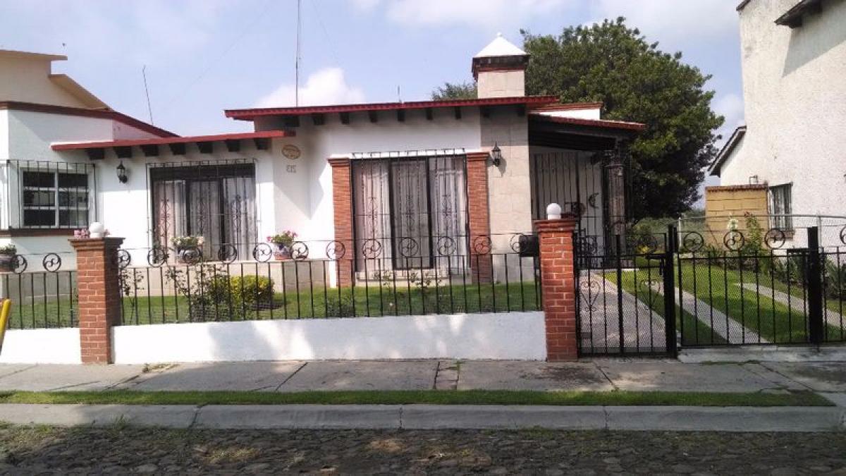 Casa de 3 dormitorios en Querétaro, Mexico No. 159031
