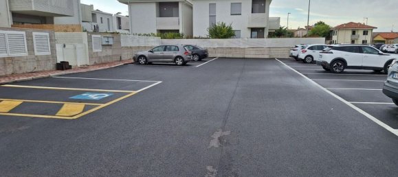 6 bedrooms Apartment in Fano, Italy No. 374084 2