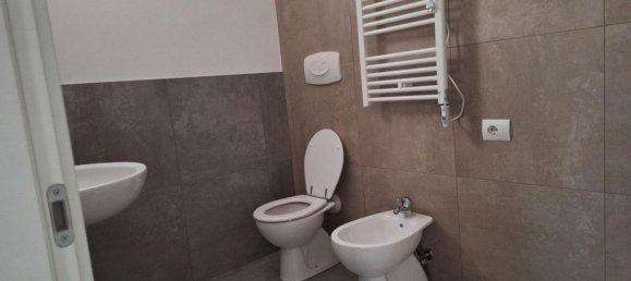 6 bedrooms Apartment in Fano, Italy No. 374084 8