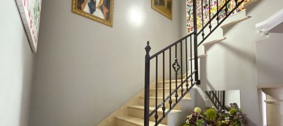 5 bedrooms House in Marbella, Spain No. 129863 3