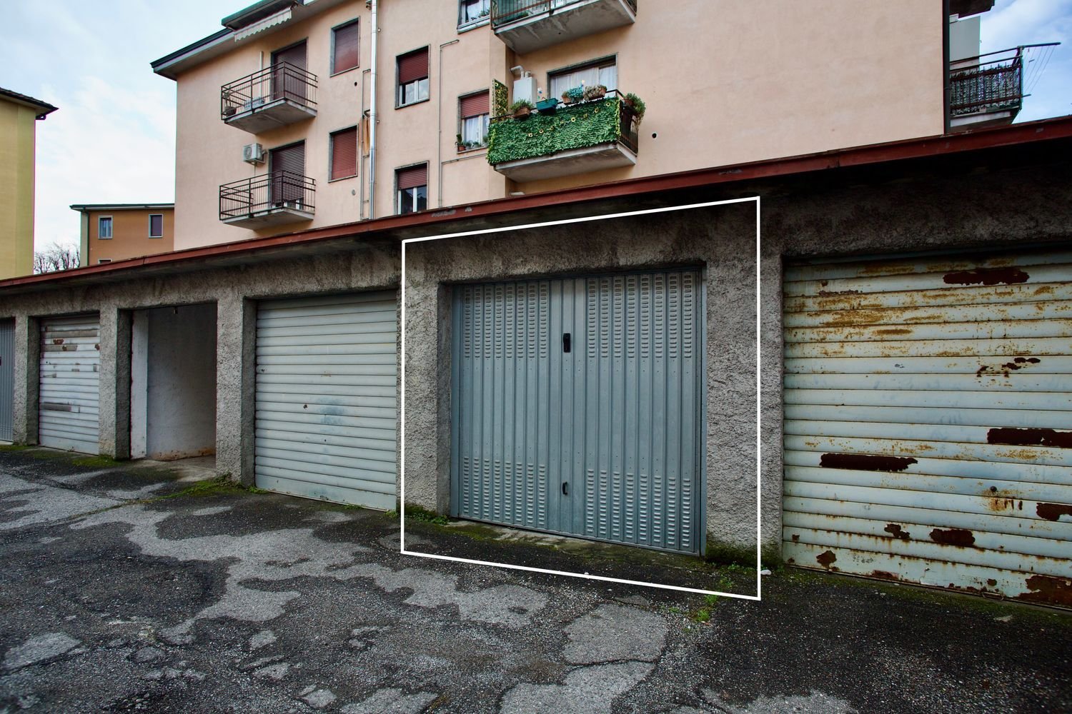 Garage in Treviglio, Italy 13m², Nr. 74575