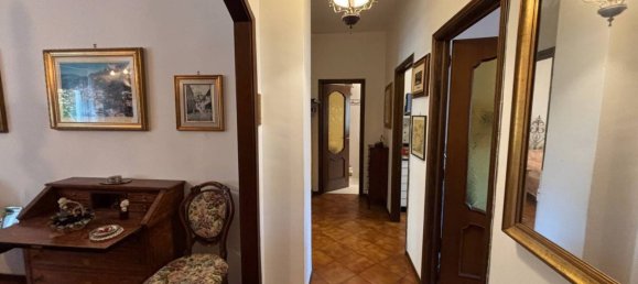 2 bedrooms Apartment in Vercelli, Italy No. 305337 5