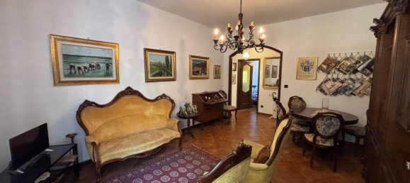 2 bedrooms Apartment in Vercelli, Italy No. 305337 3