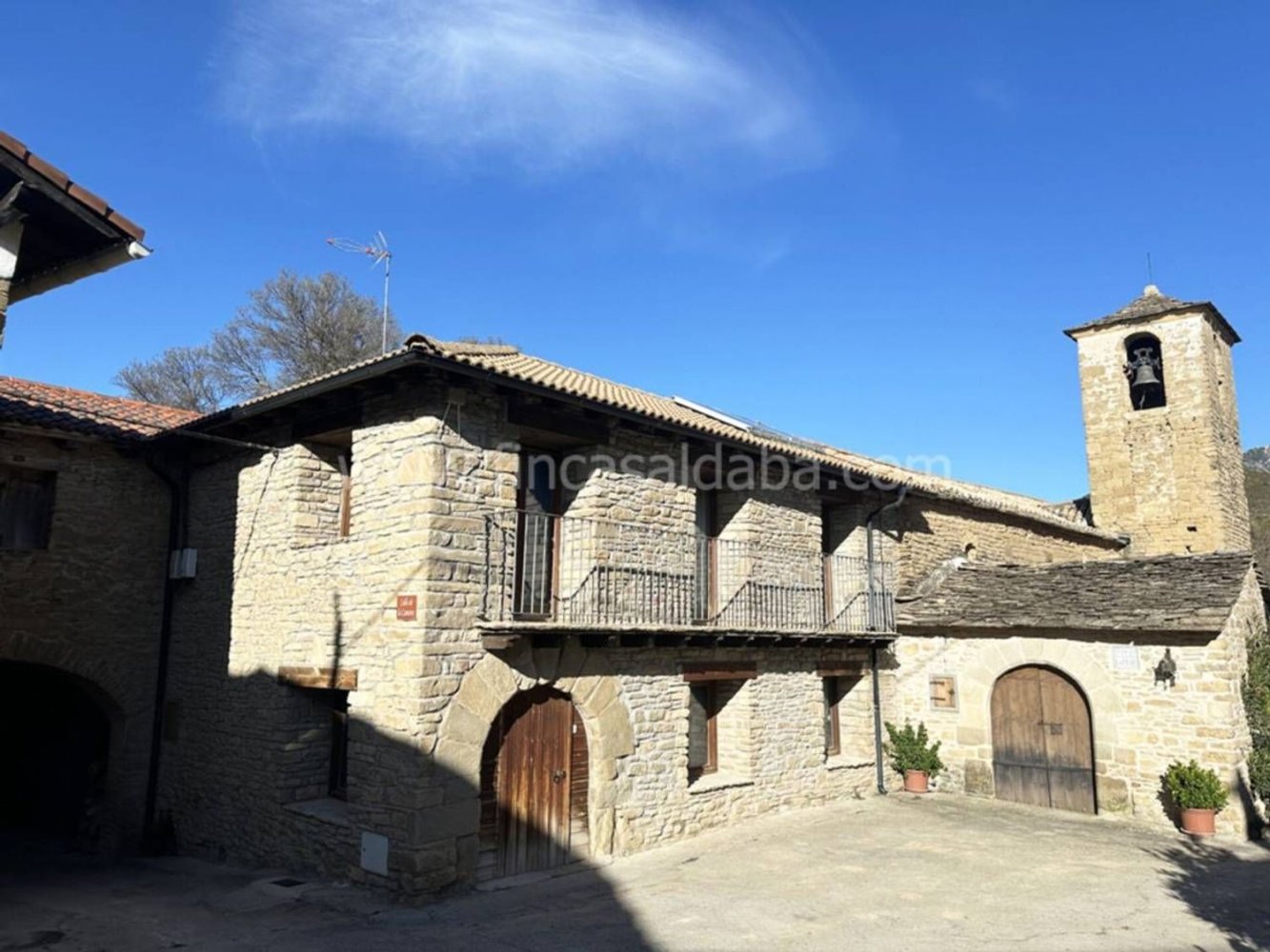 Дом с 3 спальнями в Уэска, Испания № 247327