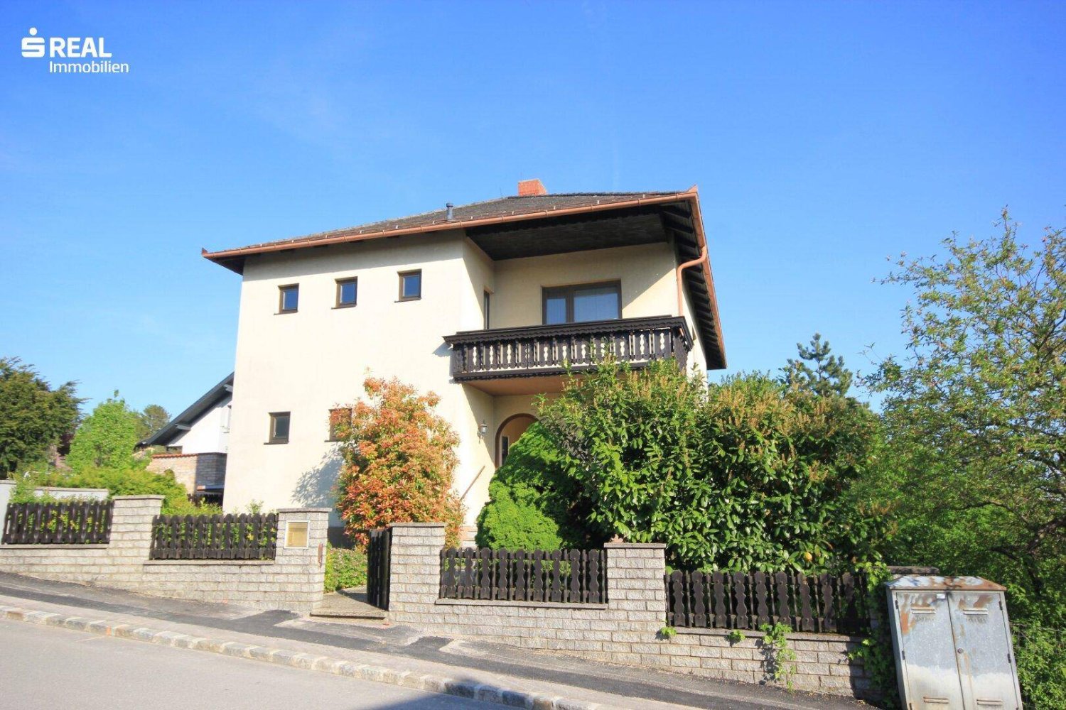 6 rooms House in Klosterneuburg, Austria No. 148494