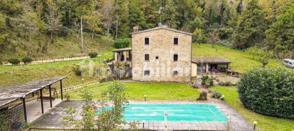 6 chambres Villa à Monterchi, Italy No. 269790 9