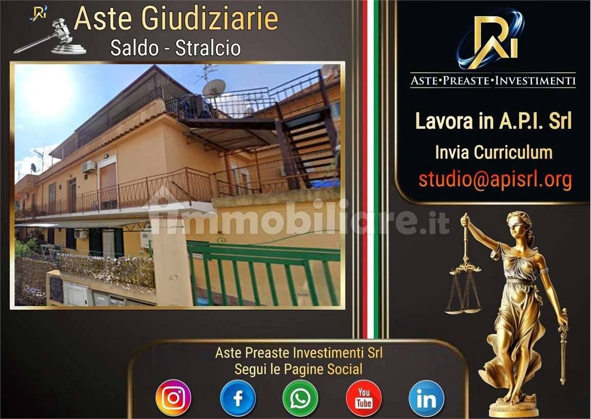 Apartamento de 2 dormitorios en Messina, Italy No. 282913