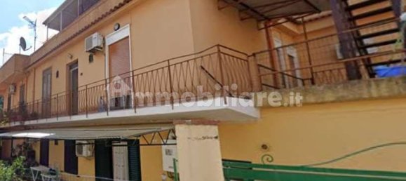 Apartamento de 2 dormitorios en Messina, Italy No. 282913 20