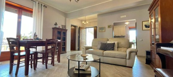 Apartamento de 2 dormitorios en Arce, Italy No. 56051 40