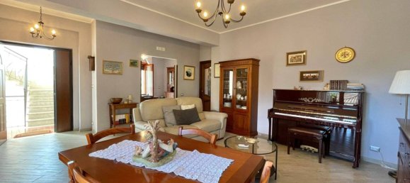 Apartamento de 2 dormitorios en Arce, Italy No. 56051 38
